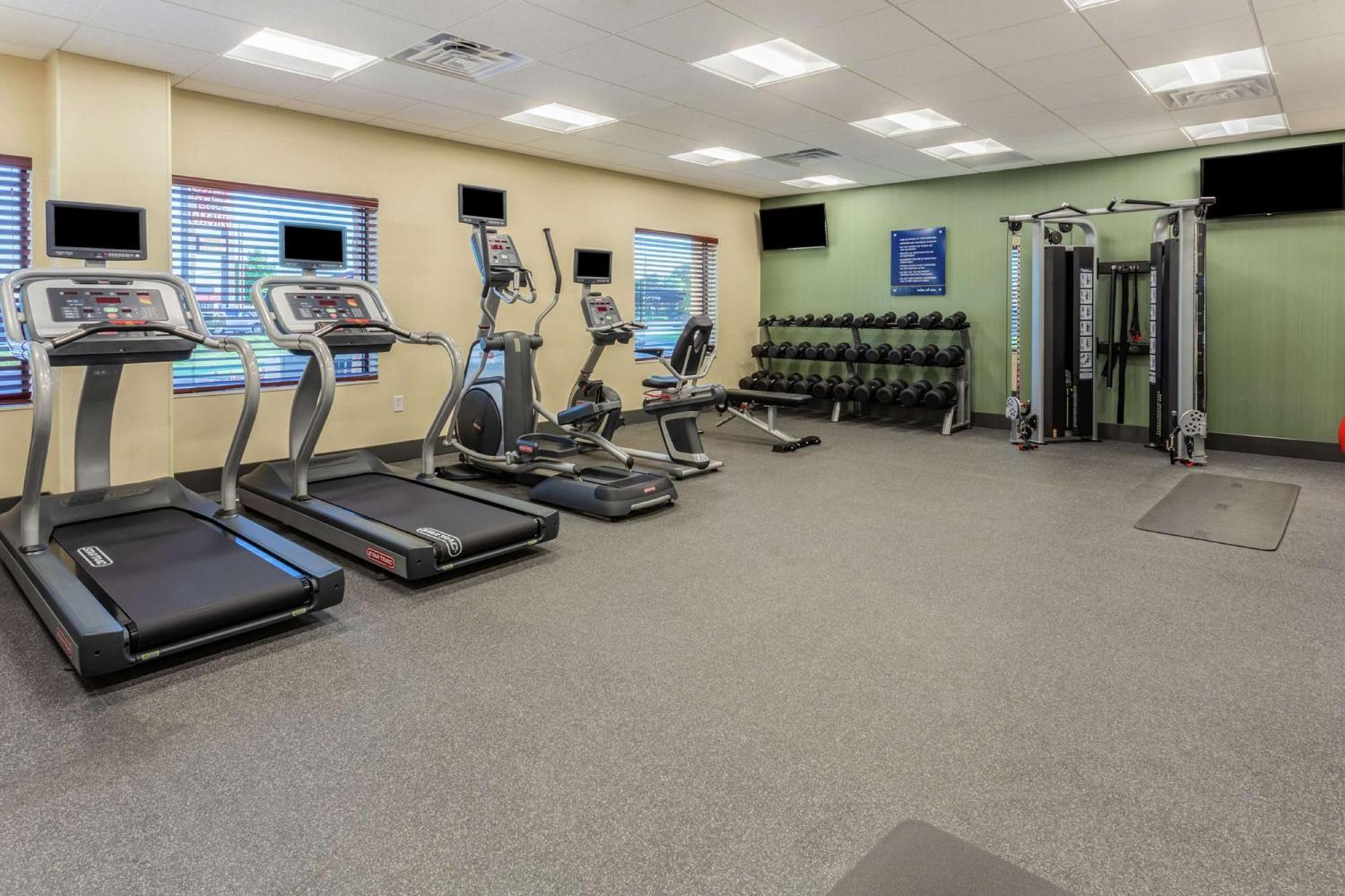 Hampton Inn & Suites Бърлингтън Екстериор снимка
